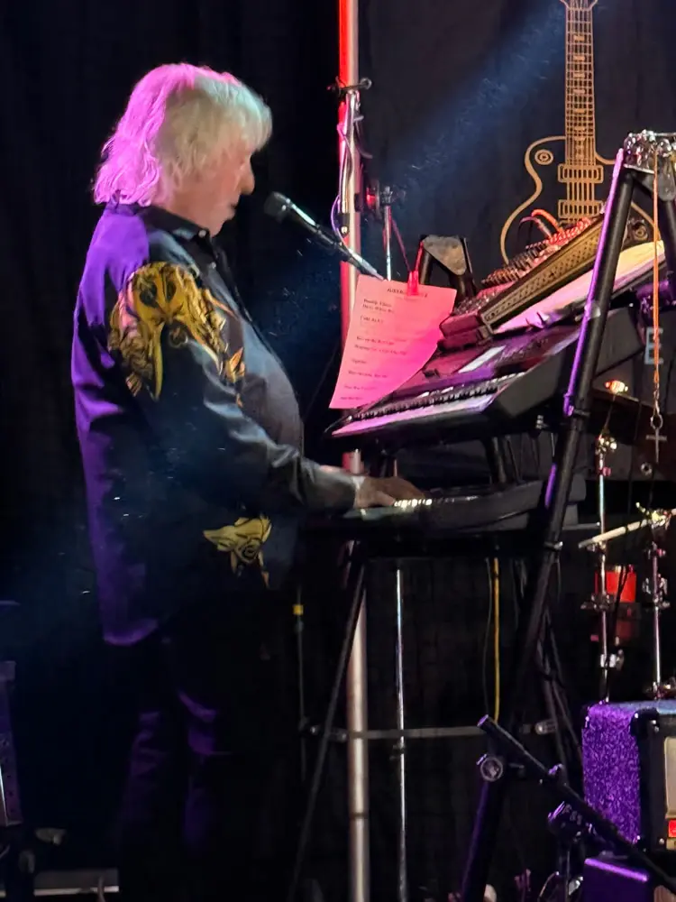 George Vertucci, Keyboards, Vocals, on stage